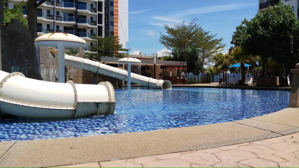 Nra @ Sg Resort Residences Kuantan Exterior photo